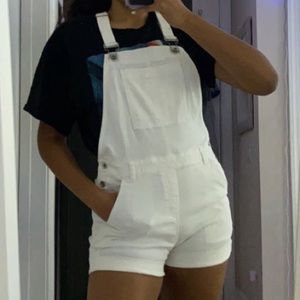 Vineyard Vines Overalls